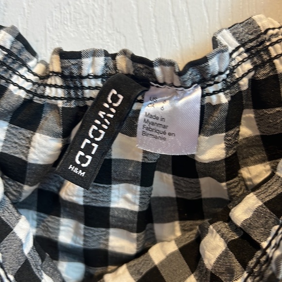 Off the Shoulder Plaid Shirt - Picture 5 of 5